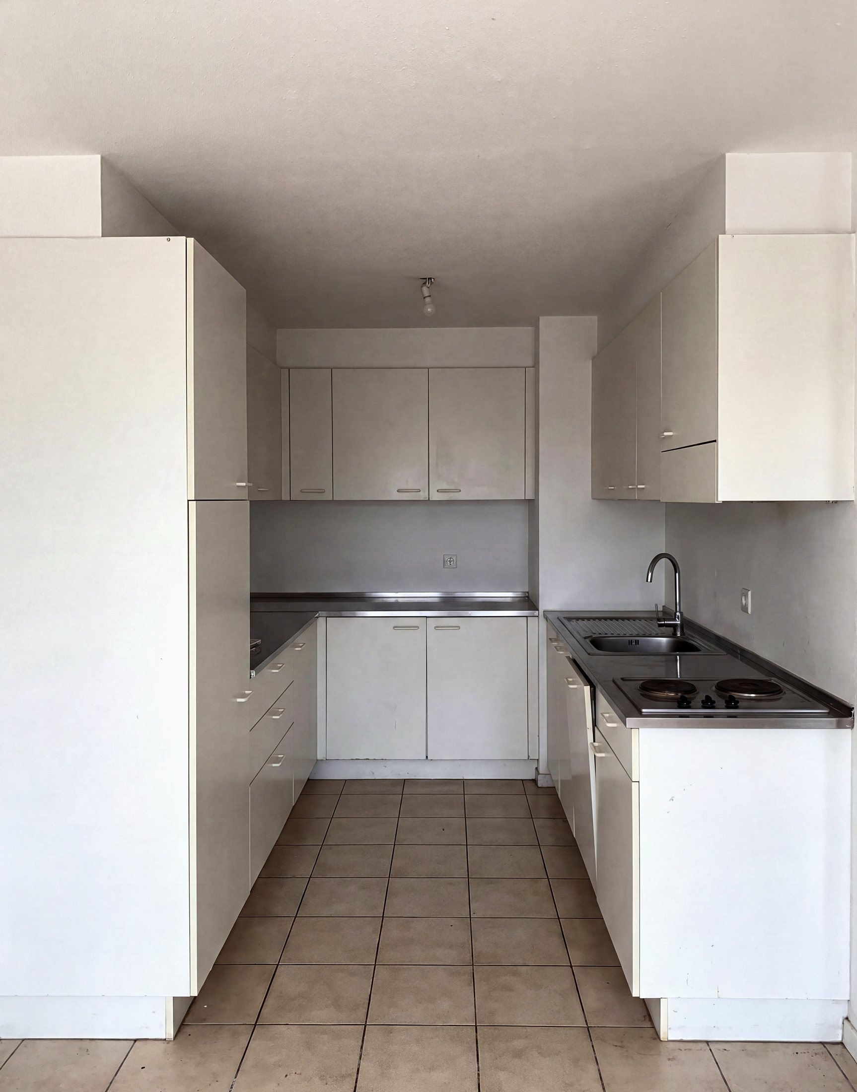 Cucina modificata, prima
